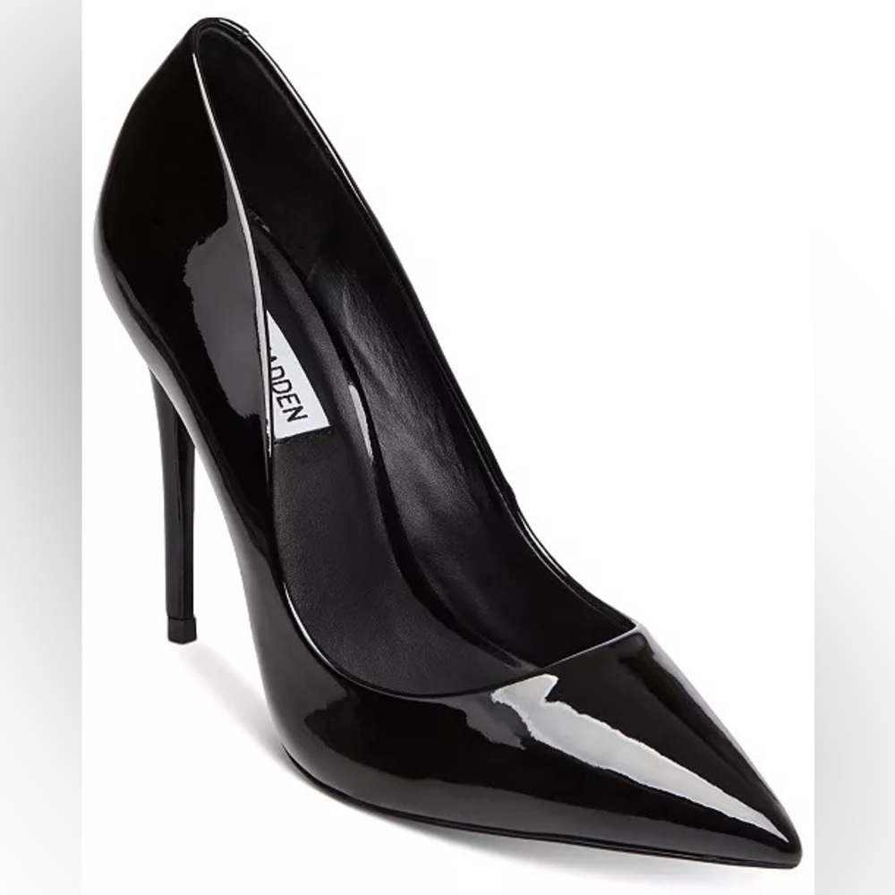 Daisie Pumps - must go by 02/28